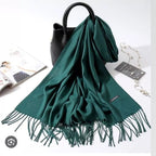 Cachecol Pashmina Unissex Liso 130g com Franjas