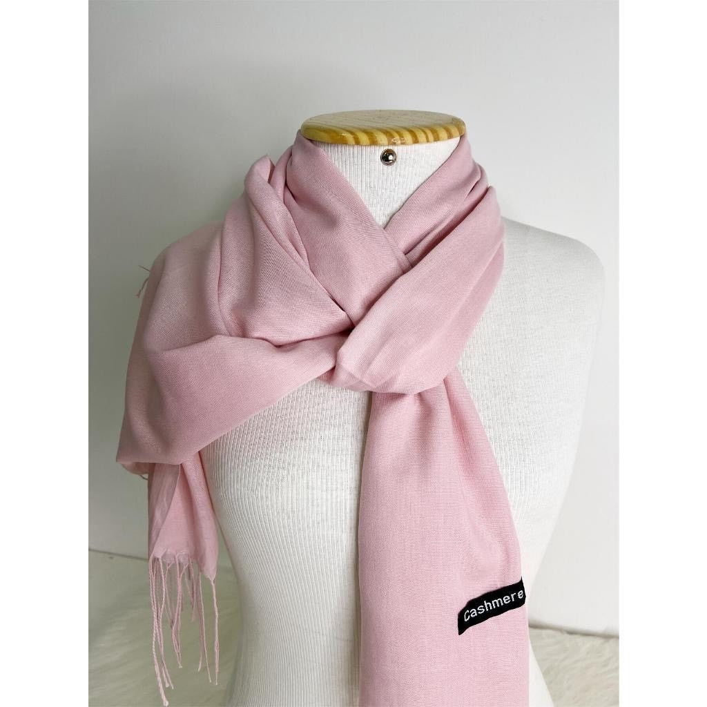 Cachecol Pashmina Unissex Liso 130g com Franjas