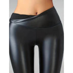 Calça Legging Skinny Feminina de Couro Flanelada