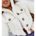 Casaco Feminino de Pelúcia com Botões para Inverno