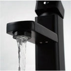 Torneira Quadrada Quente e Fria de Banheiro